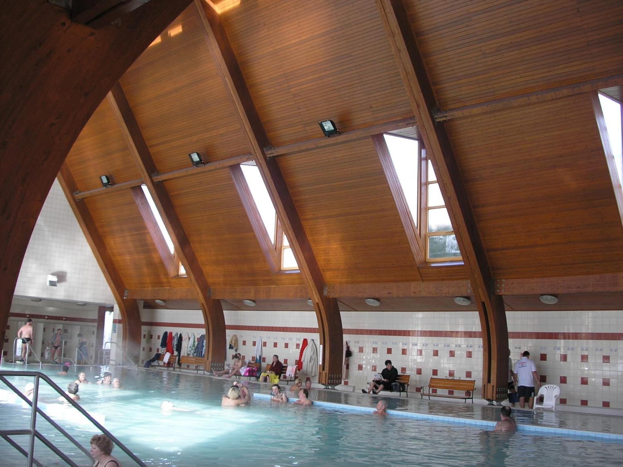 Abigel Vendeghaz Hotel Harkany Bagian luar foto