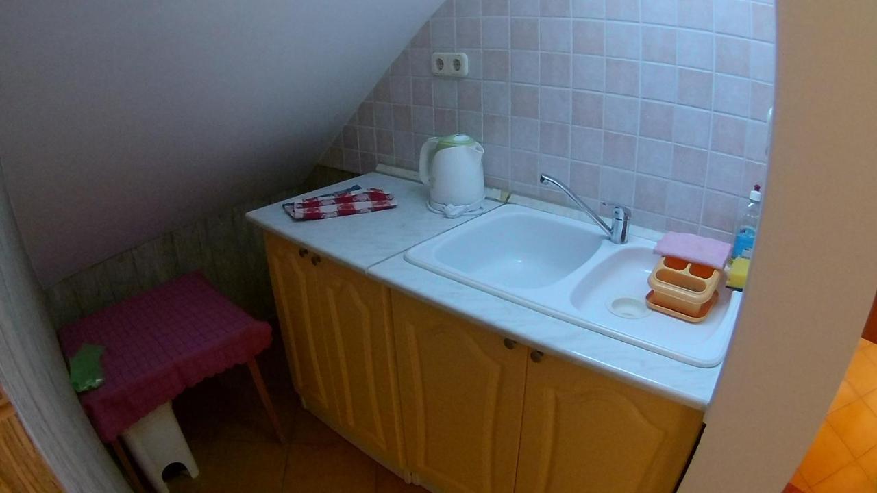 Abigel Vendeghaz Hotel Harkany Bagian luar foto